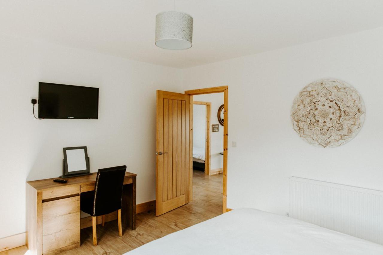 King Richard'S Luxury Lodge - Sleeps Up To 8 ,Dog Friendly ,Near Sherwood Forest At Fairview Farm In Nottingham Set In 88 Acres And Great For Groups,Family Gatherings,Corporate Events מראה חיצוני תמונה